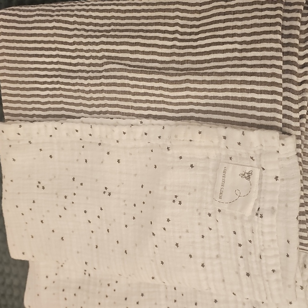 Burt's Bees Blanket Bundle